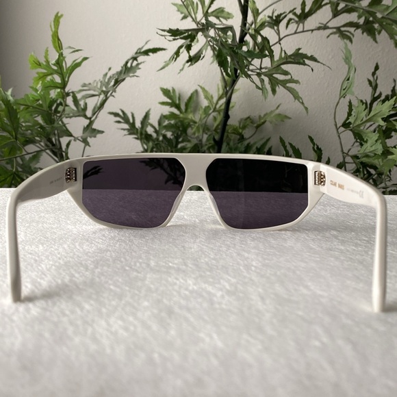 Celine Mask/Shield Wraparound Sunglasses (CL40195I, White/Smoke) - Picture 7 of 16